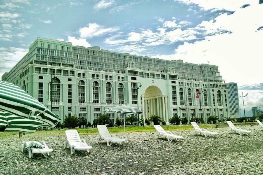 Apartments By The Sea باتومي المظهر الخارجي الصورة