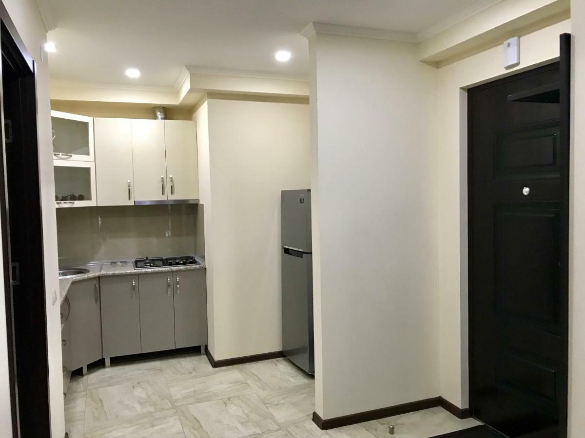 Apartments By The Sea باتومي المظهر الخارجي الصورة